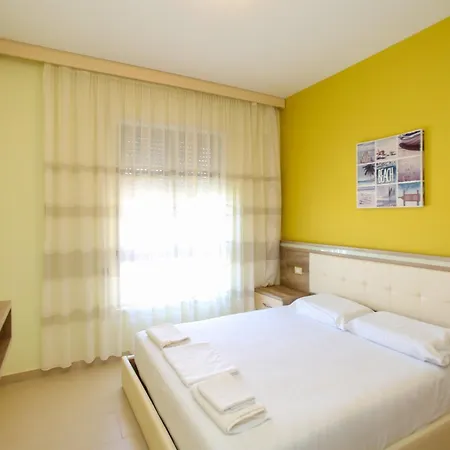 One Bedroom Sea View *